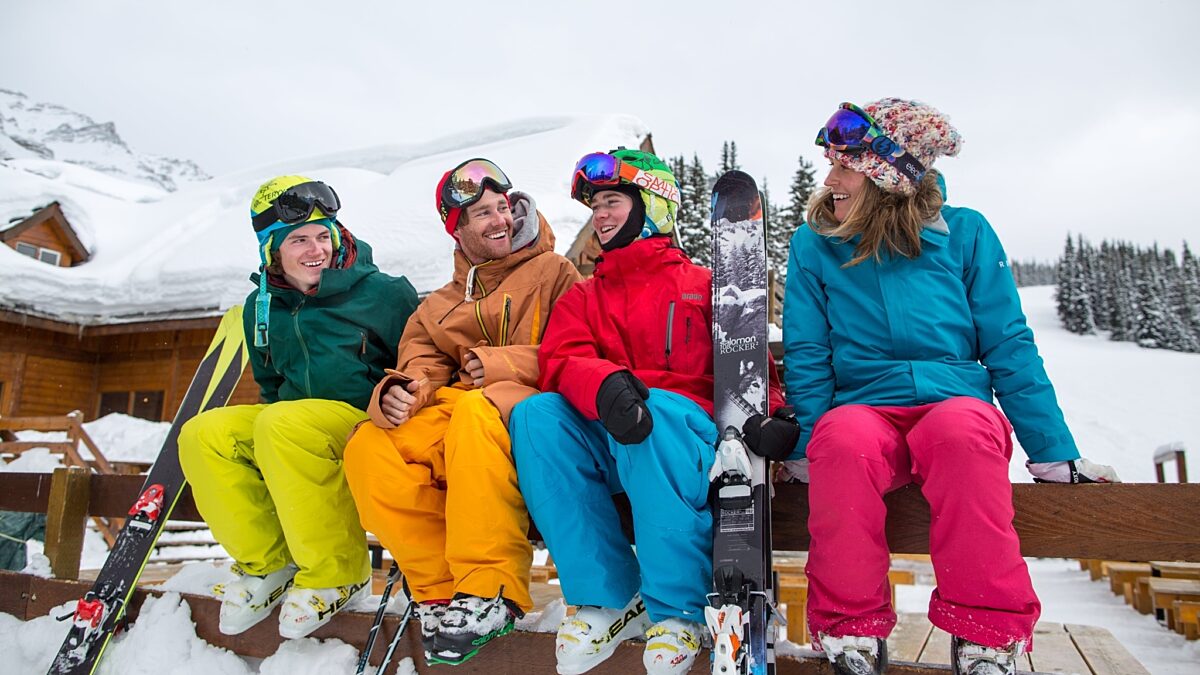 Travel Alberta Skiing 6 min v1762489522